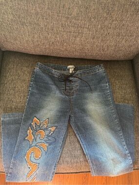 Y2K Request Lace Up Front Closure With Tribal Floral Graphic Applique On Leg